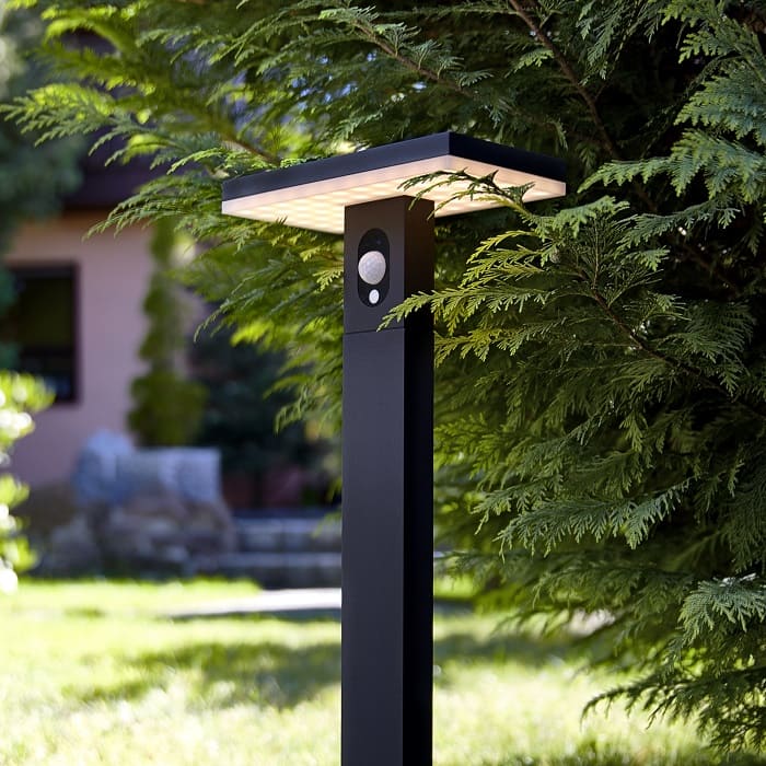 Solarleuchten Heitronic Anwendungen: Solar LED Kugel BOULE und KARINA
