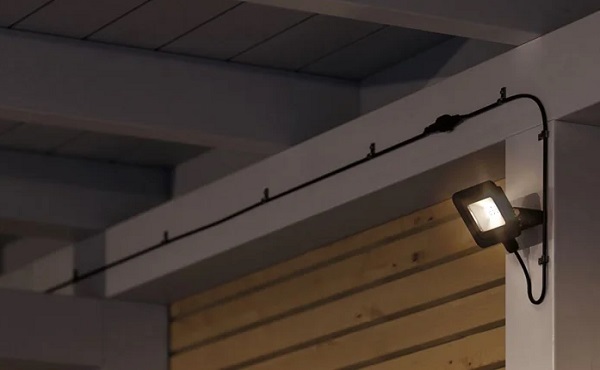 Das Park + Light System setzt indirekte Lichtakzente im Außenbereich Die Paulmann LED Außenwandleuchte Bimea IP65 3000K in Schwarz