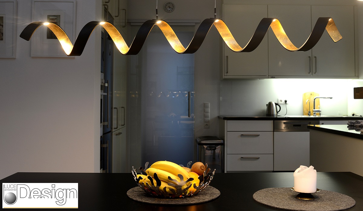 EcoLight Serie Helix � schwarze Pendelleuchte mit Blattgold Effekt