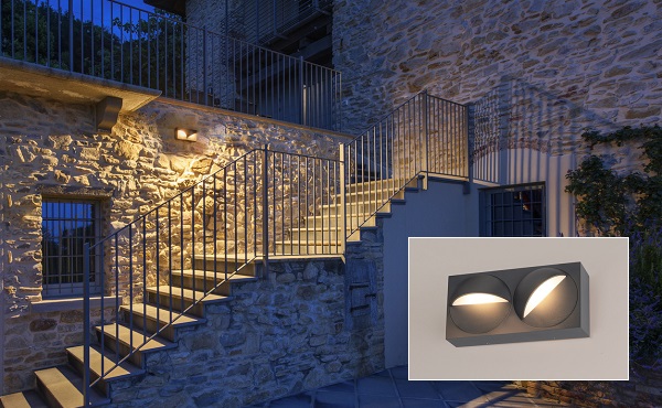 SLV-Wandlampe für draußen mit drehbaren Leuchtenköpfen 2-flammige Außenwandleuchte Phasenabschnitt dimmbar mit CCT