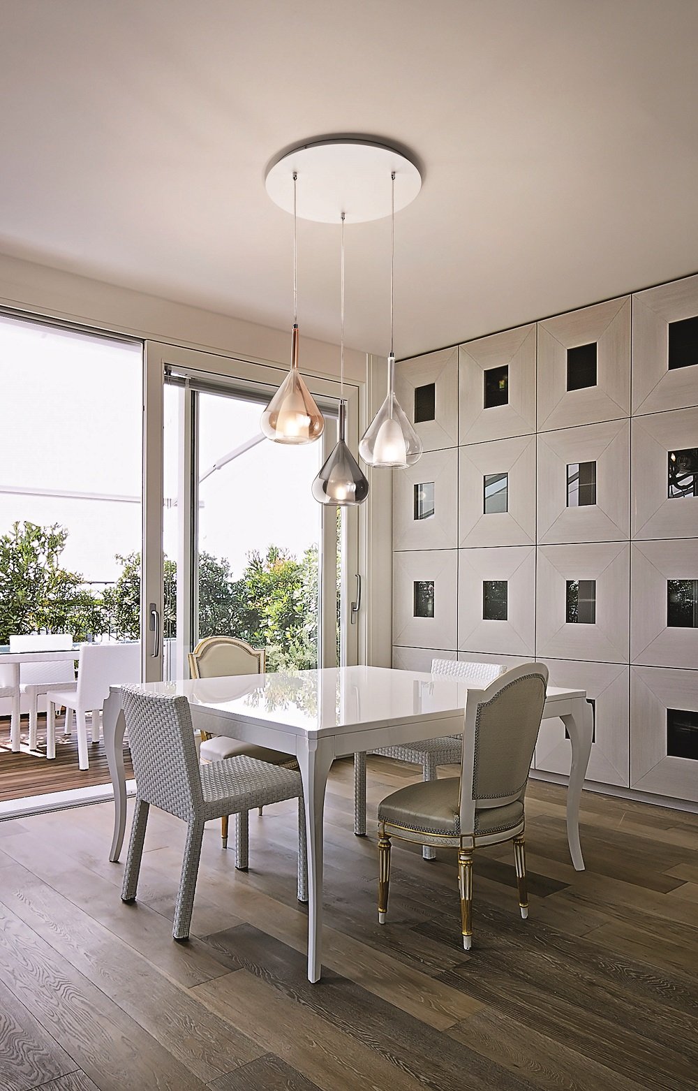 Lampadario A Sospensione Lila A Led In Metallo E Vetro Borosilicato