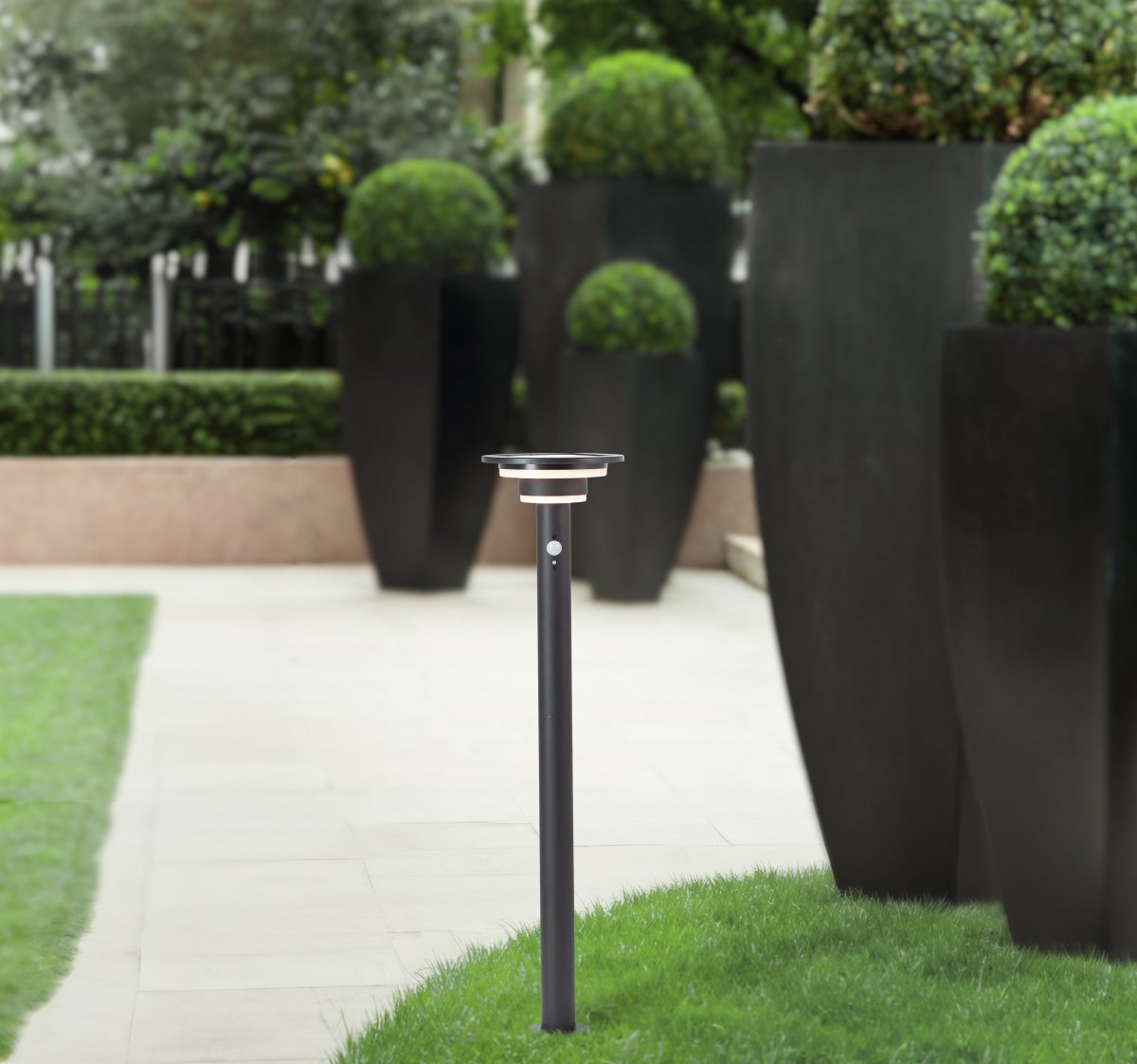 Brilliant AG Leuchten G40407-06 Garvina LED Au�enstehleuchte Solar Bewegungsmelder 85cm schwarz