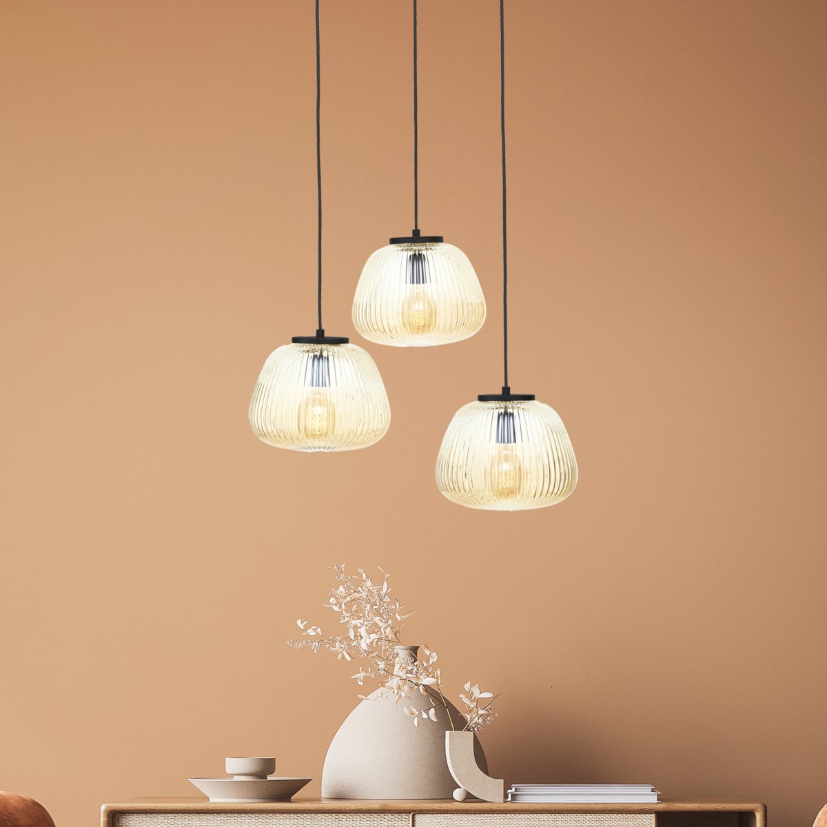 Brilliant Leuchten 80110-86 Pendelleuchte Kaizen 3- flammig rund amber-bernstein schwarz