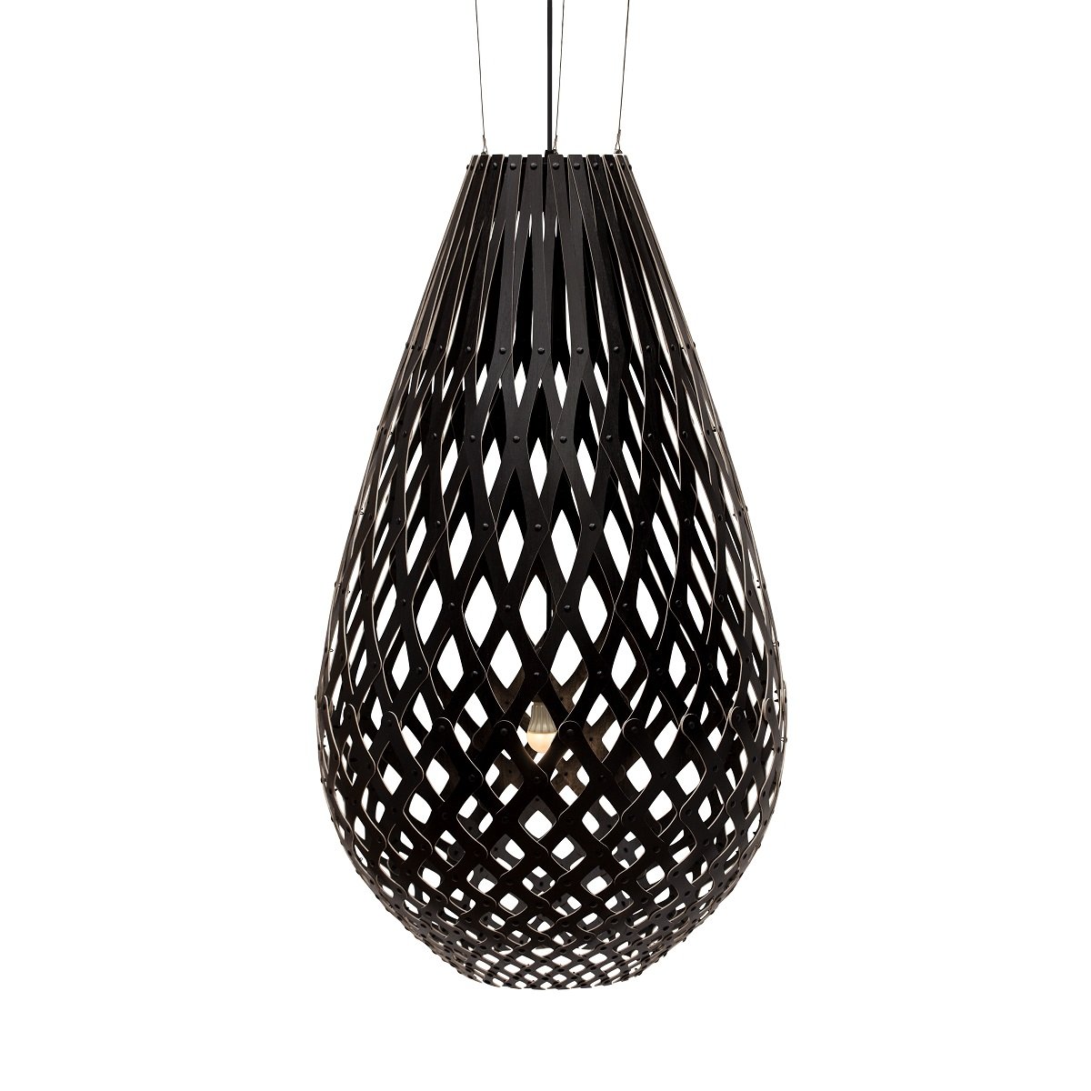 David Trubridge Koura Pendelleuchte 160 cm schwarz 2 Seiten