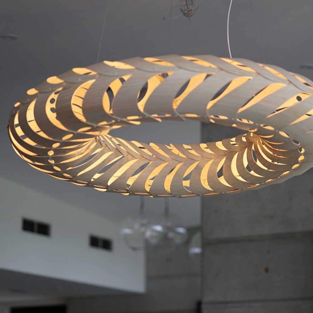 David Trubridge Maru Pendelleuchte Ø 110cm bambus > Leuchten & Lampen