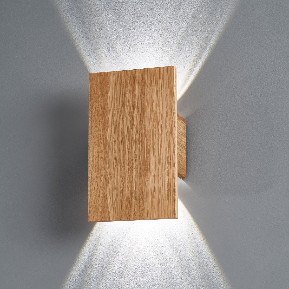 Fischer & Honsel 30576 LED Wandleuchte Shine-Wood eiche natur geölt 2700K  15cm --> Leuchten & Lampen online kaufen im