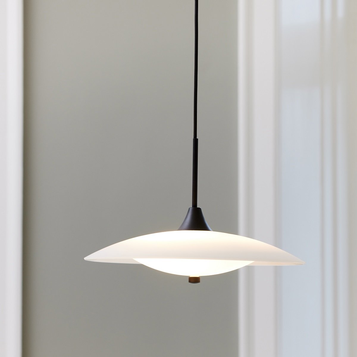 Halo Design 991294 Pendelleuchte BARONI 35 schwarz opal