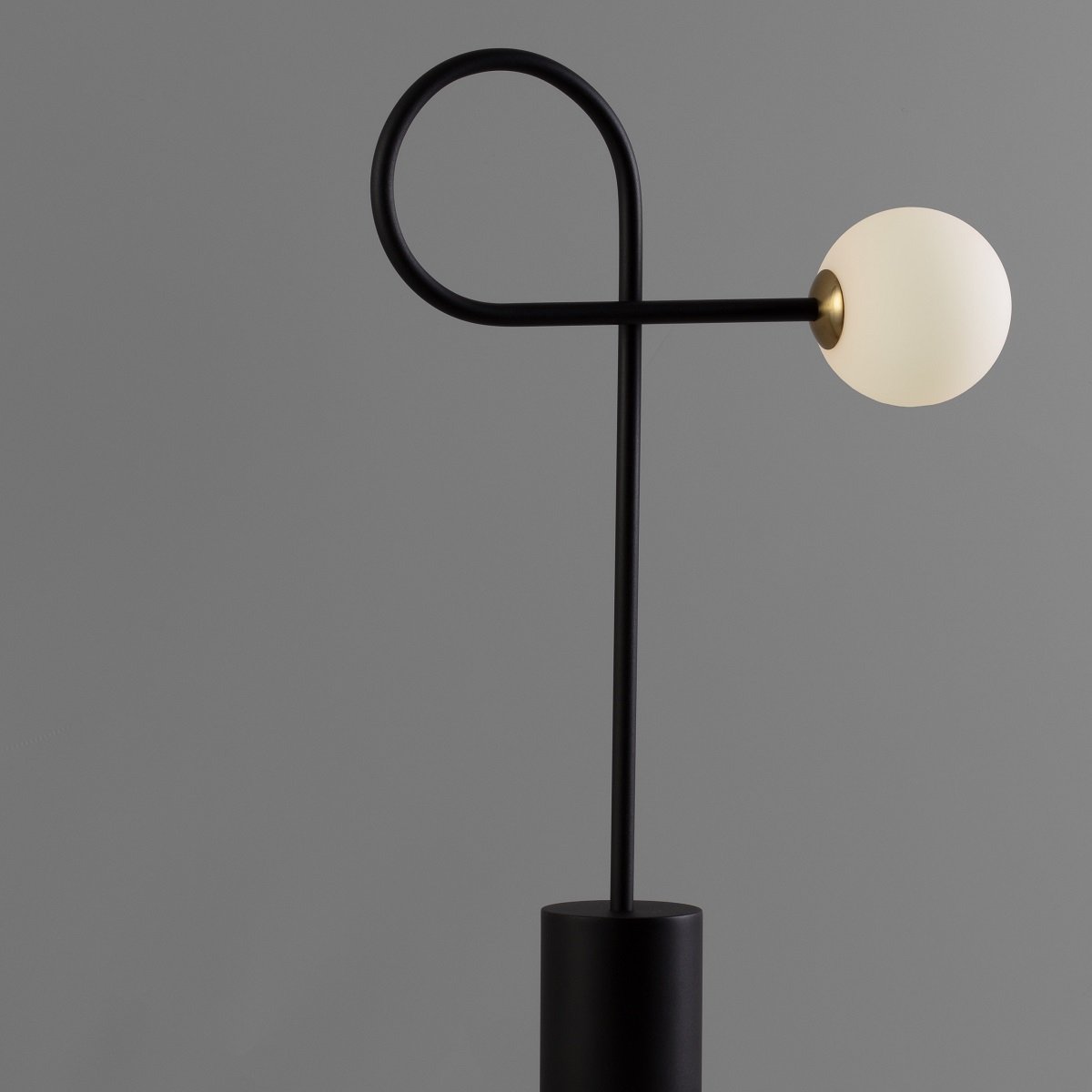 Nova Luce 9010223 DEDALO Tischleuchte Schwarz Weiss G9