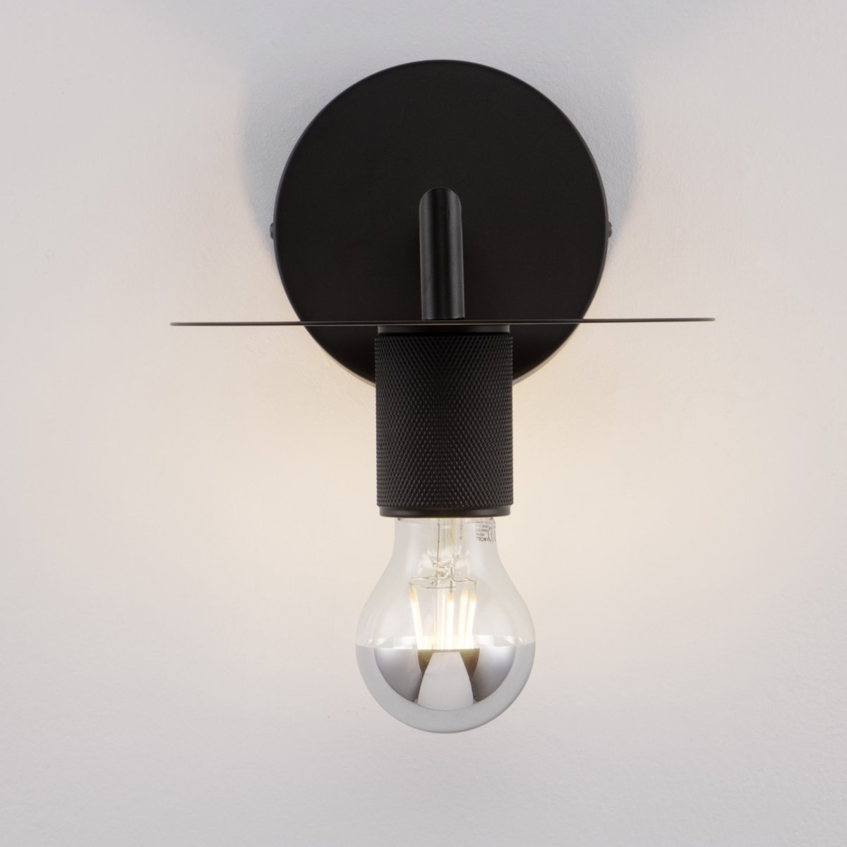 Nova Luce 9501232 ROYAL Wandleuchte mit Schirm Schwarz E27