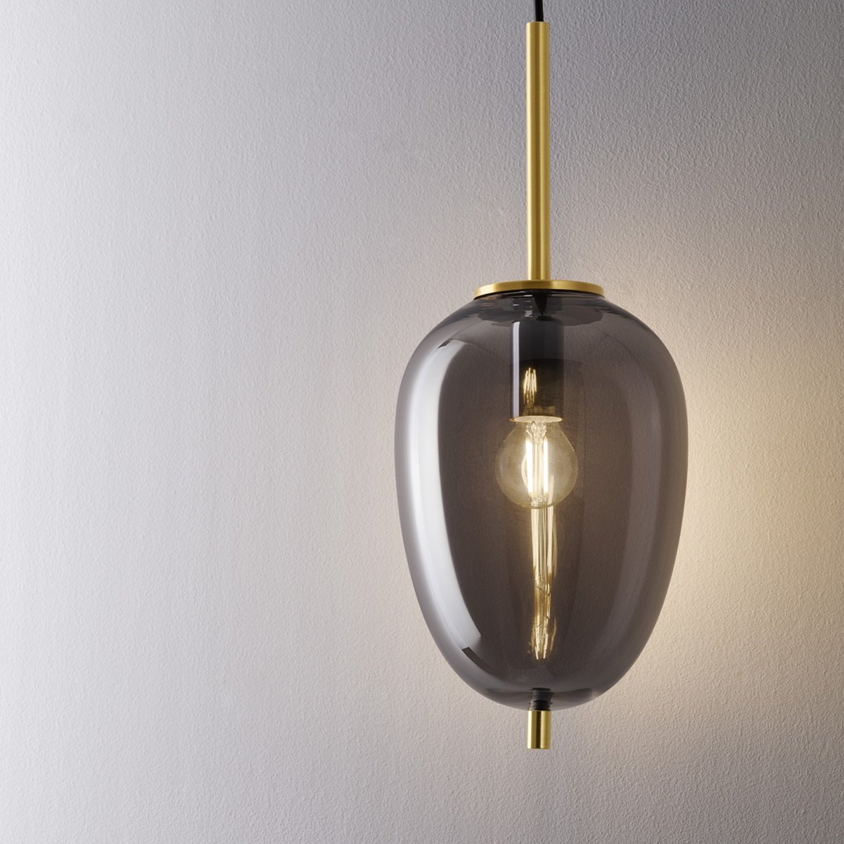 Nova Luce 9624098 LATO Pendelleuchte 15,8cm Gold Rauchglas E14